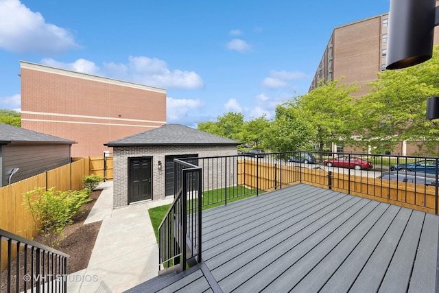 3300 S Giles Ave, Chicago, IL 60616 - wooden deck with a fenced backyard and an outbuilding