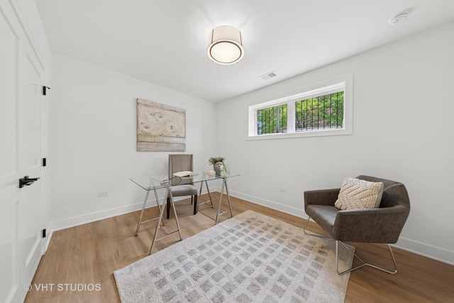 3300 S Giles Ave, Chicago, IL 60616 - office space featuring wood finished floors