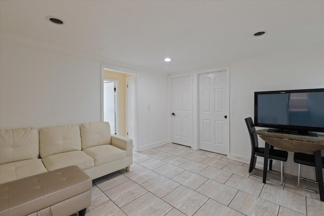 8353 N Drake Ave, Skokie, IL 60076 - living room featuring recessed lighting, light tile patterned floors, and baseboards