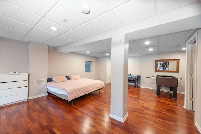647 Oak Ln, South Elgin, IL 60177 - bedroom with a drop ceiling, wood finished floors, baseboards, and recessed lighting