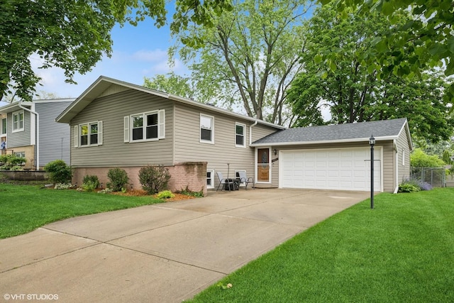 109 Chestnut Ln, Wheeling, IL 60090 - photo 1