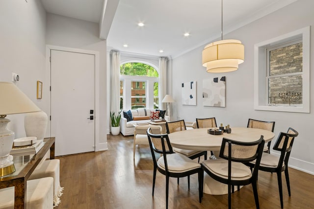 1304 N Hoyne Ave Unit 1, Chicago, IL 60622 - dining space featuring dark wood-type flooring, baseboards, crown molding, and recessed lighting