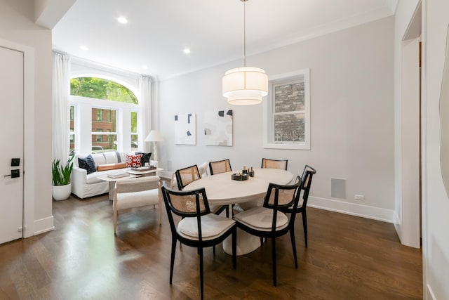 1304 N Hoyne Ave Unit 1, Chicago, IL 60622 - dining area with dark wood-style flooring, recessed lighting, baseboards, and crown molding