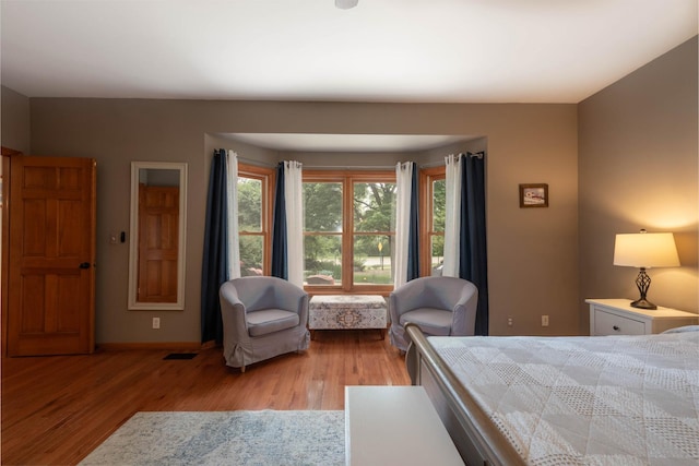 0S630 Hubbard Pl, Geneva, IL 60134 - bedroom with wood finished floors and baseboards