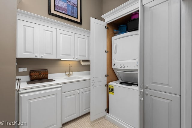 2609 Dougall Rd, Joliet, IL 60433 - laundry area featuring stacked washer / dryer