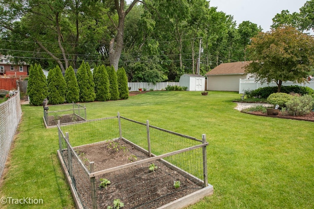 2609 Dougall Rd, Joliet, IL 60433 - view of yard with a garden