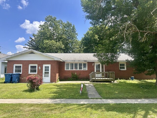 103 S Walnut St, Arrowsmith, IL 61722 - photo 1