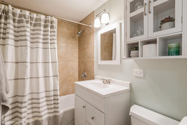 1037 Cedar Ln, Northbrook, IL 60062 - full bath featuring toilet, shower / bath combination with curtain, and vanity