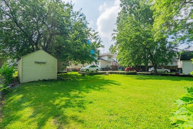 810 N Oak St, Bloomington, IL 61701 - view of grassy yard