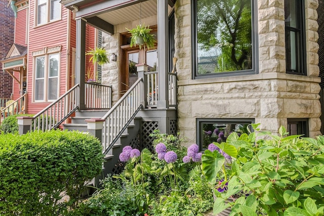706 W Melrose Ave Unit 3, Chicago, IL 60657 - view of exterior entry with stone siding