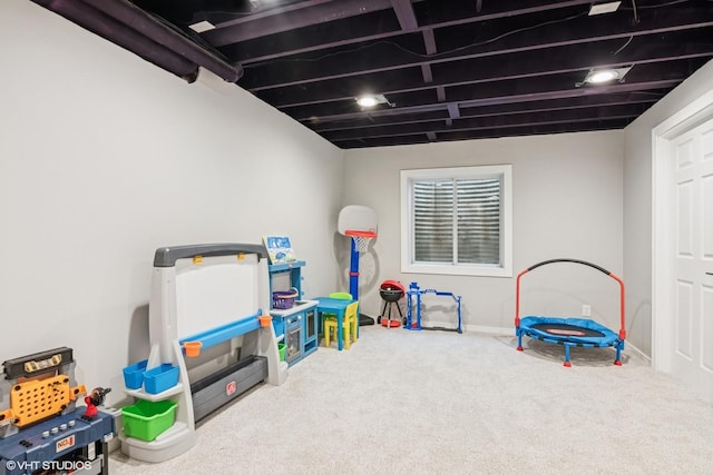 0N611 W Weaver Cir, Geneva, IL 60134 - rec room featuring carpet floors and baseboards