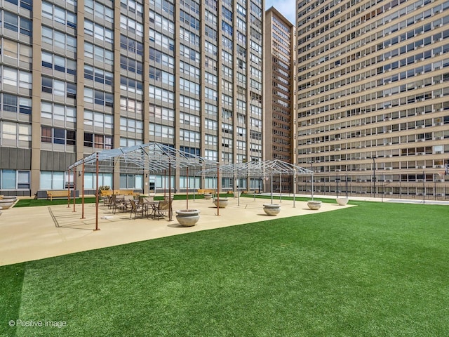 655 W Irving Park Rd Unit 2903, Chicago, IL 60613 - view of home's community featuring a gazebo