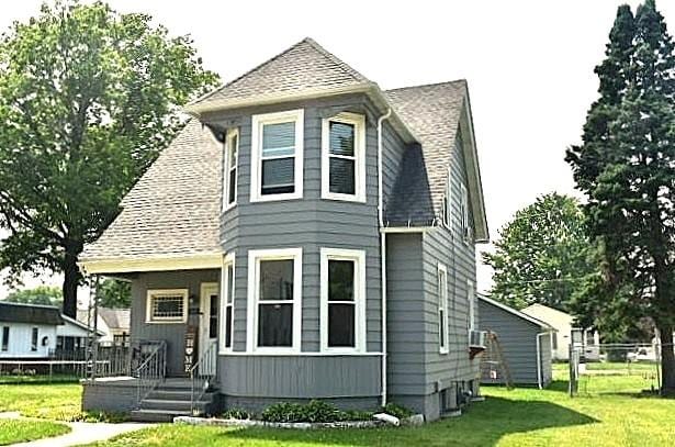 1207 4th Ave, Sterling, IL 61081 - view of front of home