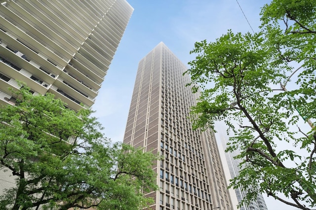 1240 N Lake Shore Dr Unit 27B, Chicago, IL 60610 - photo 1