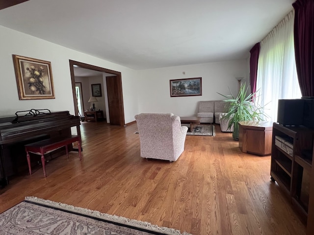 38W361 Binnie Rd, Dundee, IL 60118 - living area with wood finished floors