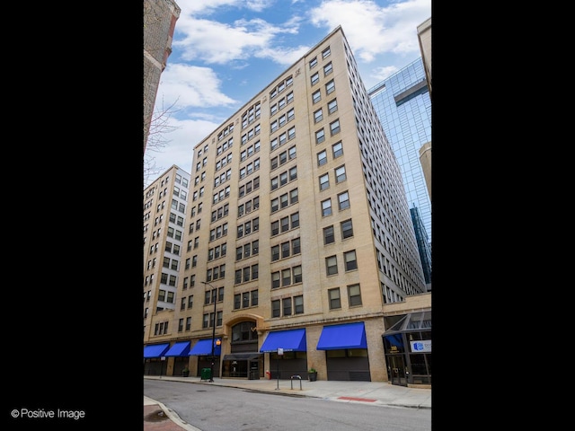 740 S Federal St Unit 301, Chicago, IL 60605 - view of property