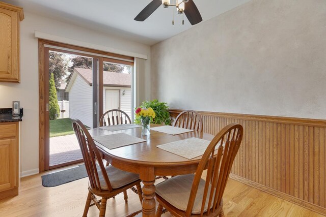 298 Fern Dr, Elk Grove Village, IL 60007 - dining area with light wood-style flooring and ceiling fan