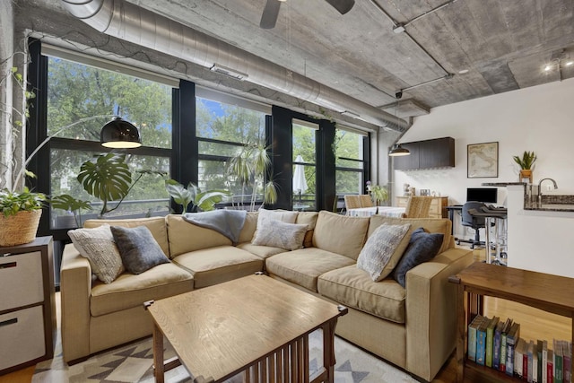 1110 W 15th St Unit 228, Chicago, IL 60608 - living room with a ceiling fan