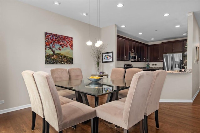 2140 Washington Dr, Northbrook, IL 60062 - dining area with baseboards, dark wood-style flooring, and recessed lighting