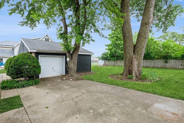 9335 Odell Ave, Bridgeview, IL 60455 - view of yard with driveway