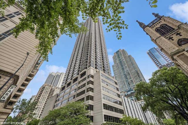 30 E Huron St Unit 3109, Chicago, IL 60611 - view of building exterior featuring a view of city