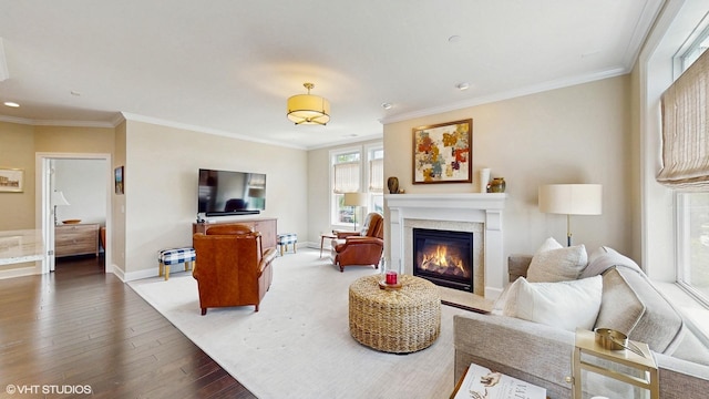 8 E Kennedy Ln Unit 302, Hinsdale, IL 60521 - living room featuring a glass covered fireplace, ornamental molding, hardwood / wood-style floors, and recessed lighting