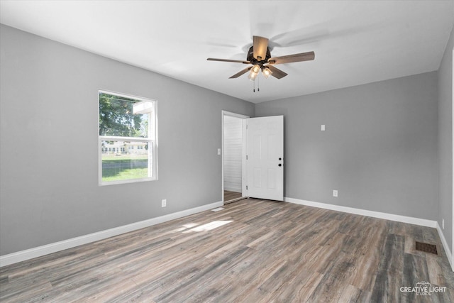 455 N River St, Montgomery, IL 60538 - unfurnished room with wood finished floors and ceiling fan