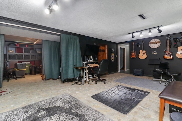 4649 Circle Dr, Heyworth, IL 61745 - home office with a textured ceiling and concrete flooring