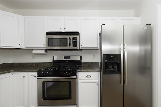 149 W Prairiefield Ave, Cortland, IL 60112 - kitchen featuring appliances with stainless steel finishes and white cabinetry
