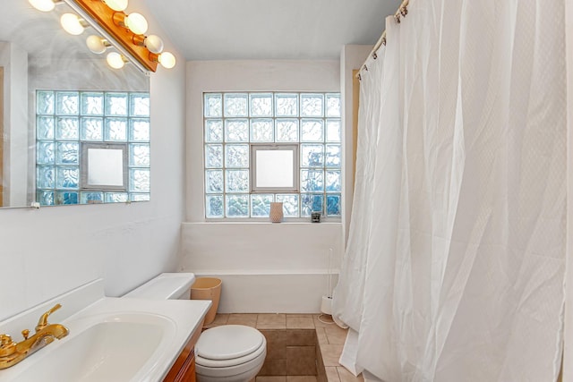 2105 Sanford Ave, New Lenox, IL 60451 - bathroom featuring vanity, tile patterned floors, a bath, and curtained shower
