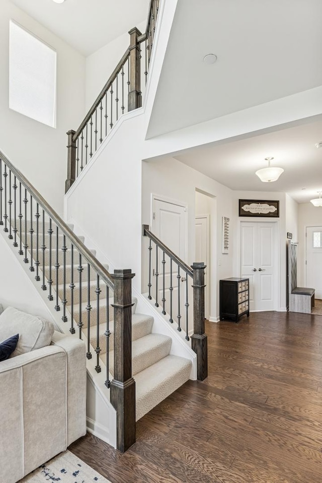 648 Marshall St, Vernon Hills, IL 60061 - photo 2
