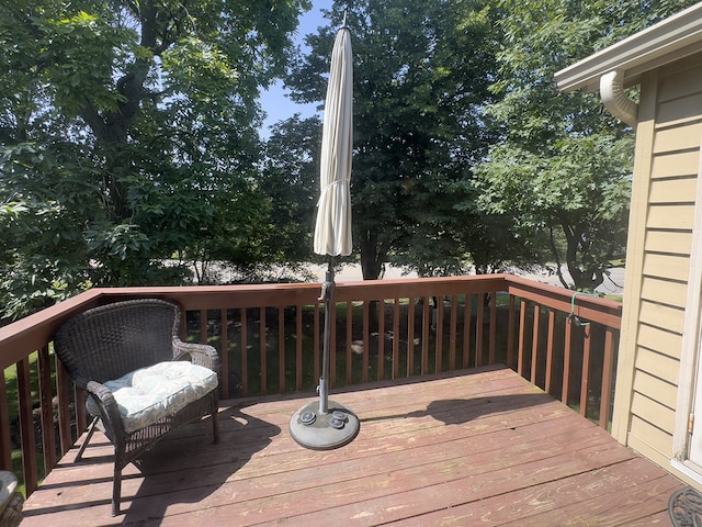 503 Shagbark Dr Unit 503, Elgin, IL 60123 - view of wooden deck