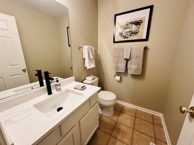 963 Oak Ridge Blvd, Elgin, IL 60120 - half bathroom with toilet and vanity
