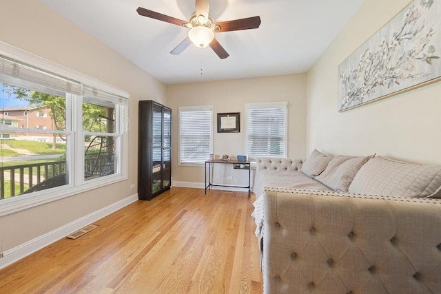 131 N Wilmette Ave, Westmont, IL 60559 - living area with light wood-style flooring, baseboards, and ceiling fan