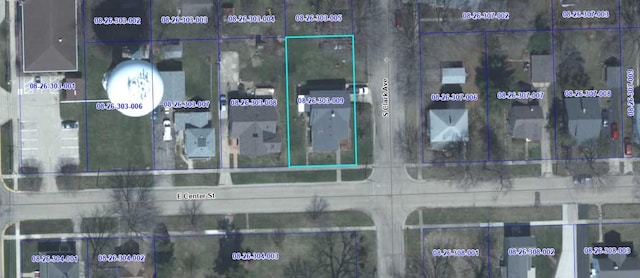 110 E Center St, Mount Morris, IL 61054 - aerial map of property and surrounding area with property boundaries highlighted