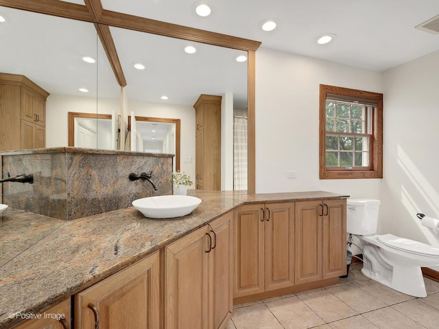 9 Charleston Rd, Hinsdale, IL 60521 - full bath with vanity, tile patterned floors, toilet, and recessed lighting