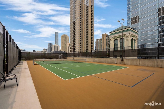 345 N La Salle Dr Unit 3507, Chicago, IL 60654 - view of tennis court featuring a view of skyline and community basketball court