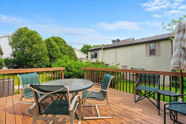 642 Dunham Rd, Gurnee, IL 60031 - wooden terrace with outdoor dining space