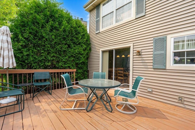 642 Dunham Rd, Gurnee, IL 60031 - wooden deck with outdoor dining space