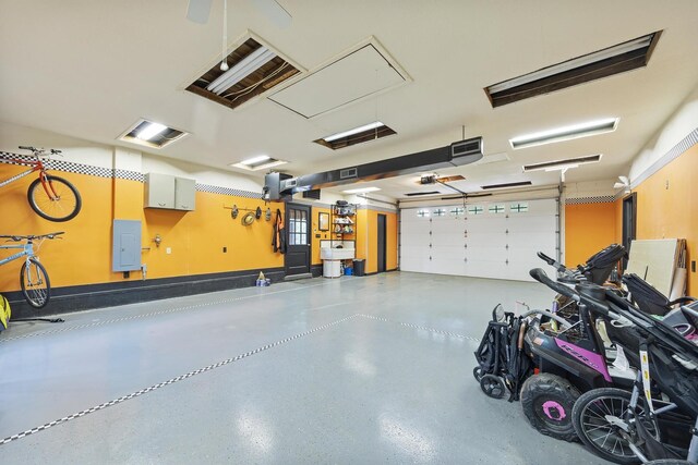 7308 W Lancaster Rd, Peoria, IL 61607 - view of garage