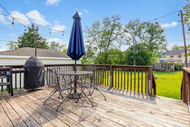 814 S Harvard Ave, Villa Park, IL 60181 - deck featuring outdoor dining area and a lawn
