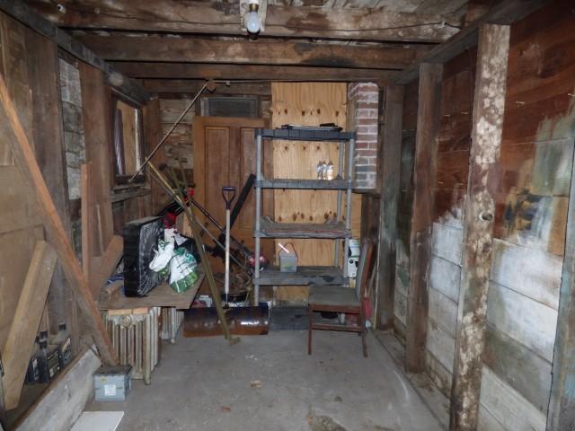 516 Spring St, Galena, IL 61036 - view of basement