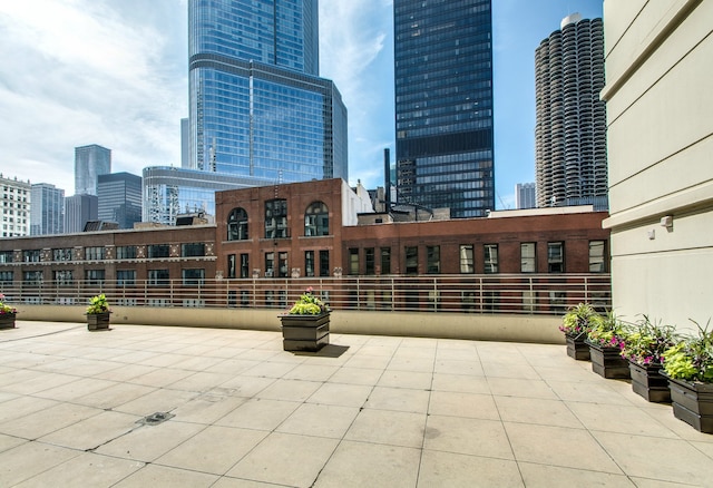 440 N Wabash Ave Unit 2008, Chicago, IL 60611 - view of patio / terrace with a skyline view and a balcony