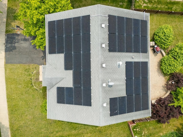 1715 Ivy Ln, Montgomery, IL 60538 - aerial view of property and surrounding area