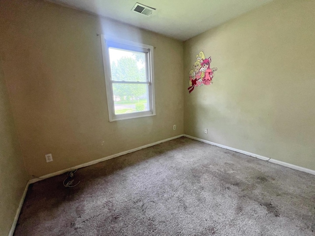 1707 Highview Ave, Mchenry, IL 60050 - carpeted empty room with baseboards