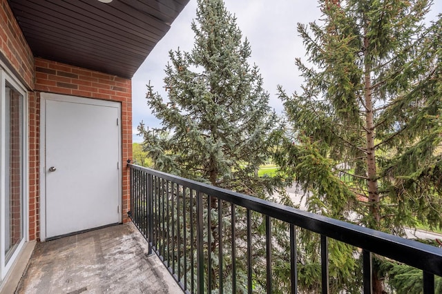 6550 W Gunnison St Unit 303, Harwood Heights, IL 60706 - view of balcony