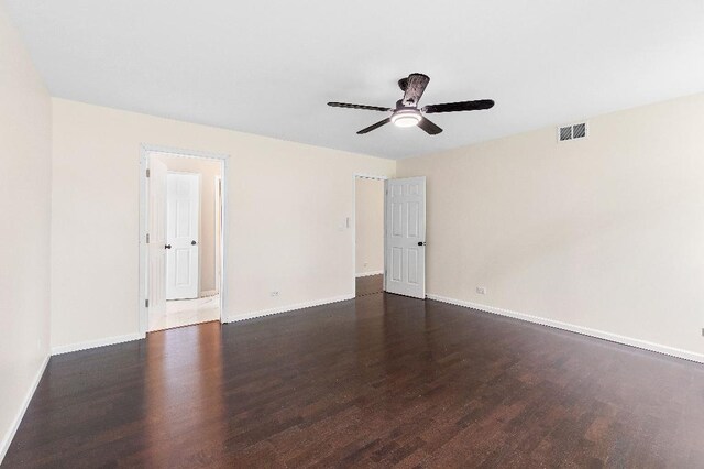 933 Tralee Ct, Gurnee, IL 60031 - spare room featuring wood finished floors, baseboards, and a ceiling fan