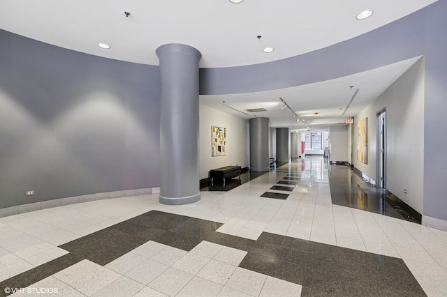 333 W Hubbard St Unit 708, Chicago, IL 60654 - building lobby with recessed lighting