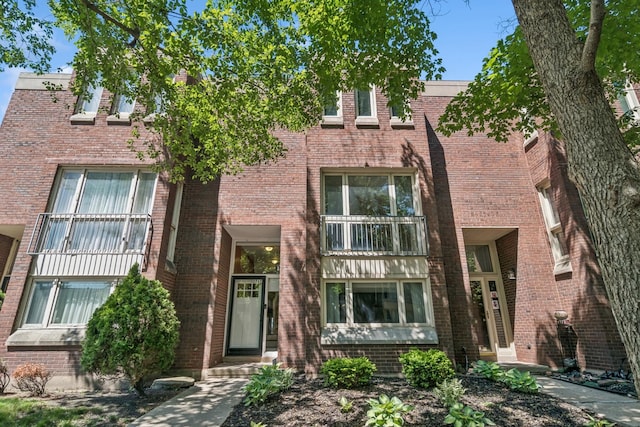 2717 S Michigan Ave, Chicago, IL 60616 - view of front facade featuring brick siding
