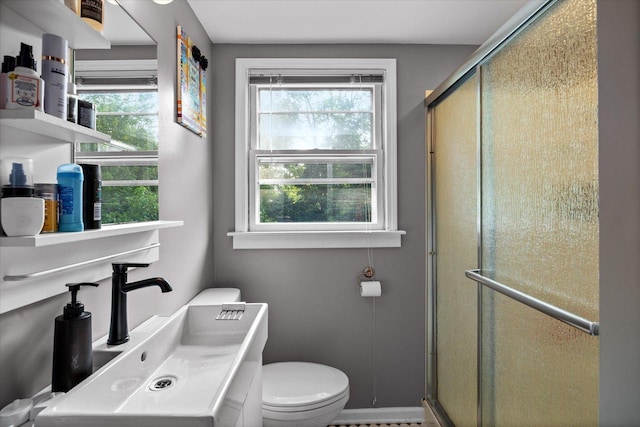 475 S Edison Ave, Elgin, IL 60123 - bathroom with healthy amount of natural light, a shower stall, and vanity